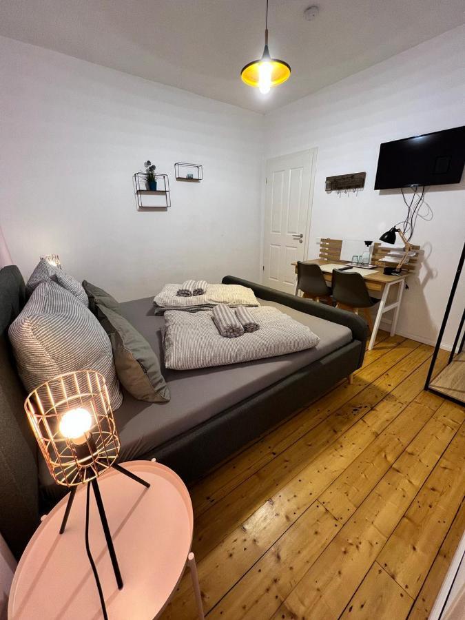 O&W Ferienhaus Mit Pool Naehe Nuerburgring, Adenau Ngoại thất bức ảnh